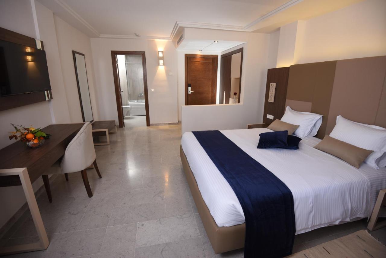 Hotel Lescure Business And Spa Megrine 外观 照片