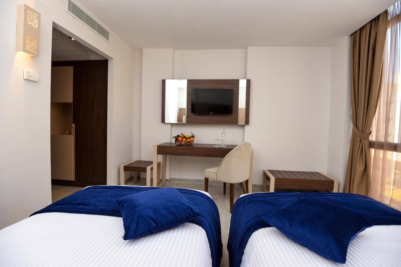 Hotel Lescure Business And Spa Megrine 外观 照片