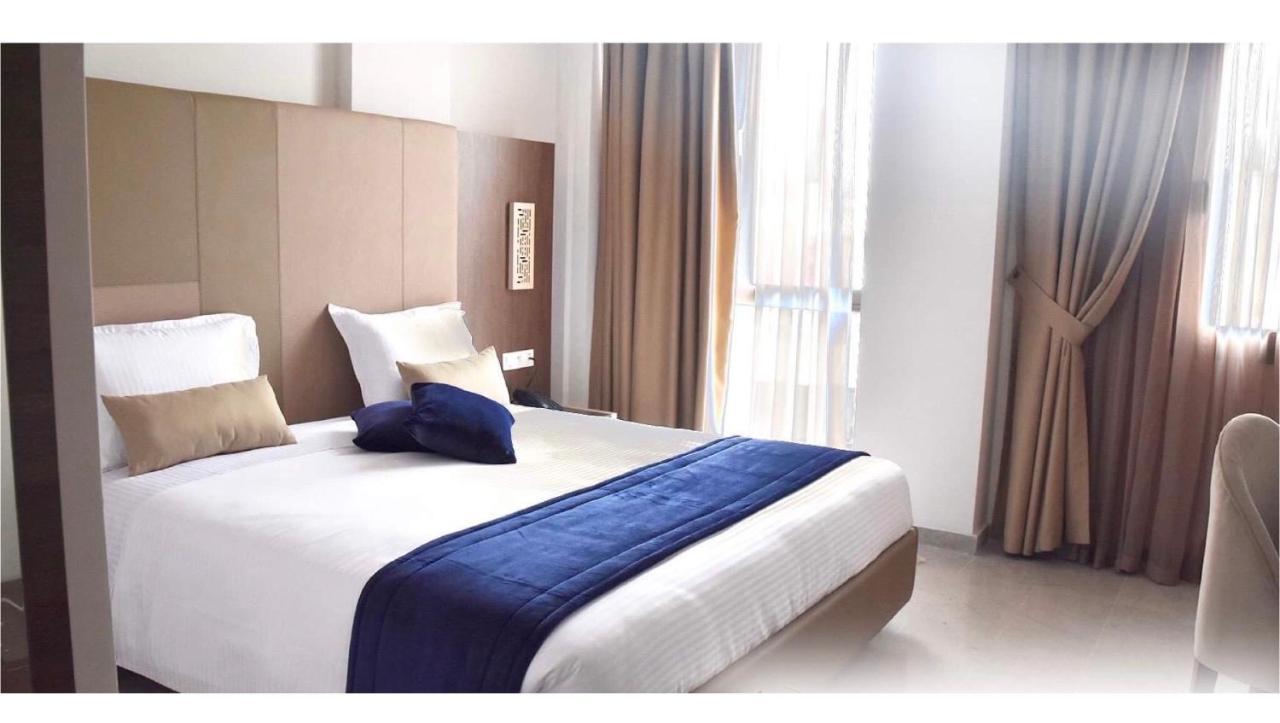 Hotel Lescure Business And Spa Megrine 外观 照片