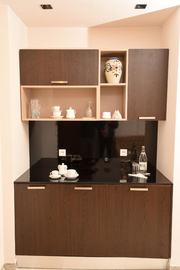 Hotel Lescure Business And Spa Megrine 外观 照片